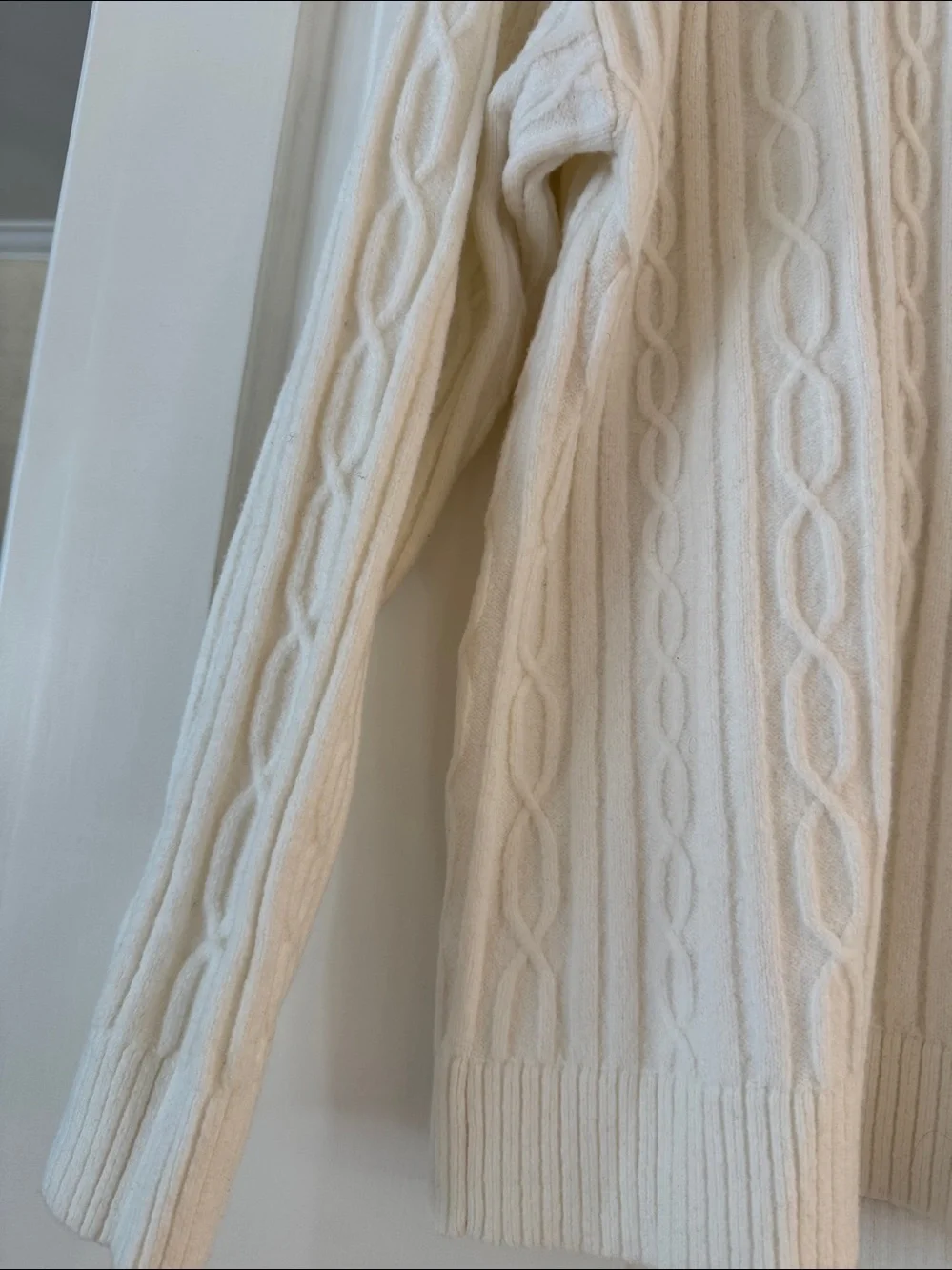 ALO Yoga Ivory Cable-Knit Open Cardigan